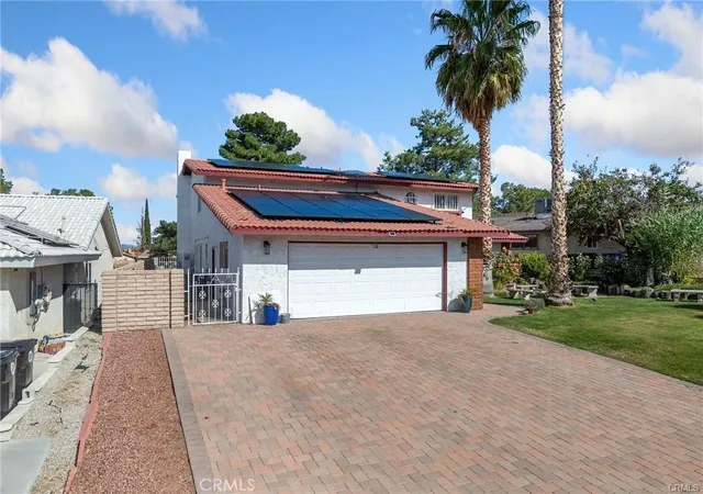 Homes for sale in Victorville, CA | 13916 Burning Tree Dr, Victorville, CA 92395 | MLS# HD26042134