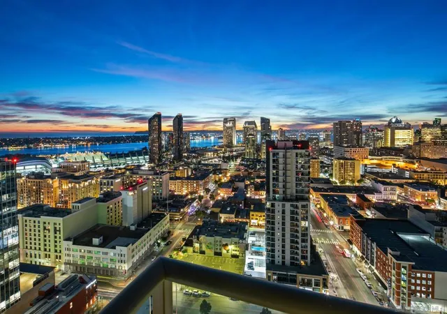 4th image of 800 The Mark Ln #2801, San Diego, CA 92101 | MLS# 260004457SD