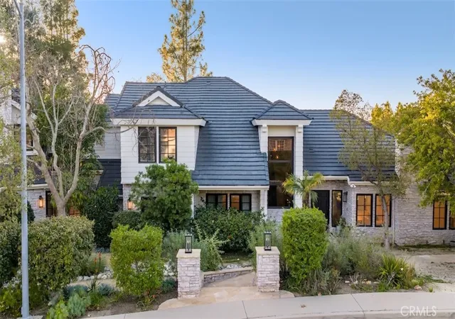 2nd image of 4017 Nogales, Tarzana, CA 91356 | MLS# SR26042328