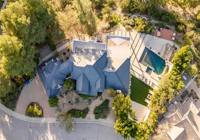 60th image of 4017 Nogales, Tarzana, CA 91356 | MLS# SR26042328