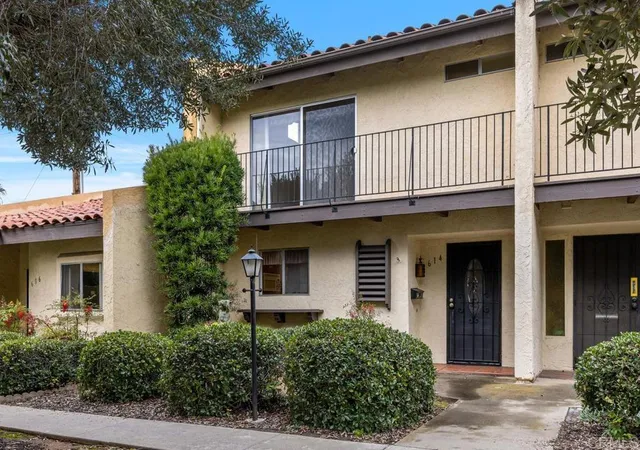 Photo 1 of Sale Pending at 614 Bel Air Dr W, Vista, CA 92084 | MLS# NDP2601826 | Listing updated on 2026-03-27