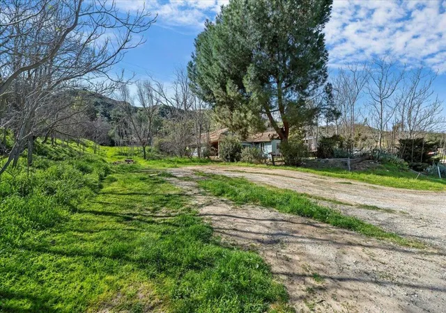 Homes for sale in Redlands, CA | 31500 Lake Shore Dr, Redlands, CA 92373 | MLS# 219143841DA