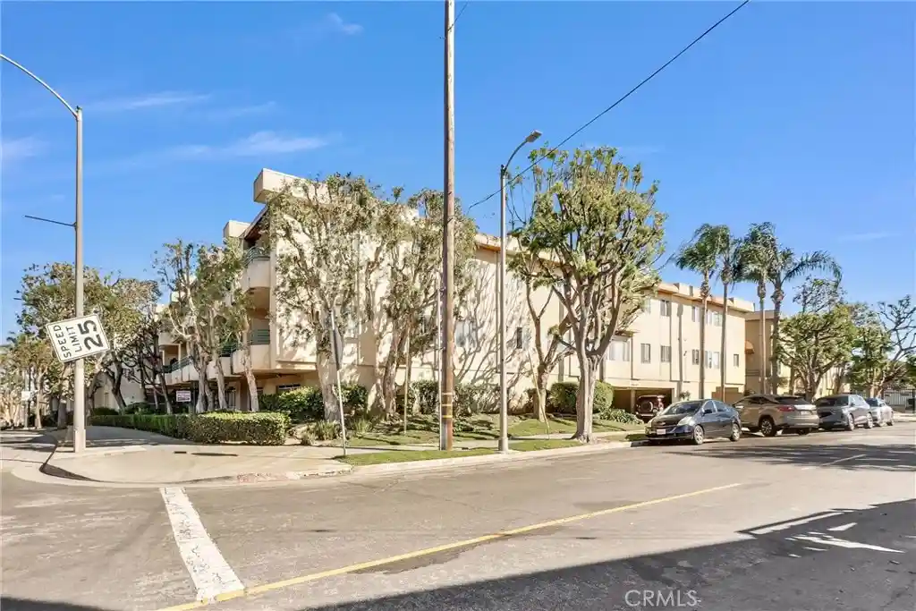 Photo 1 of Condo for sale at 2222 S Mesa #17, San Pedro, CA 90731 | MLS# PV26039241 | Listing updated on 2026-03-10