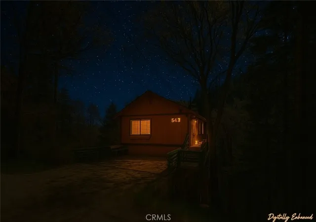 2nd image of 543 Community Dr, Lake Arrowhead, CA 92352 | MLS# IG26042480