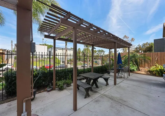2nd image of 3029 Broadway # 4, San Diego, CA 92102
