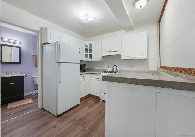 5th image of 3029 Broadway # 4, San Diego, CA 92102