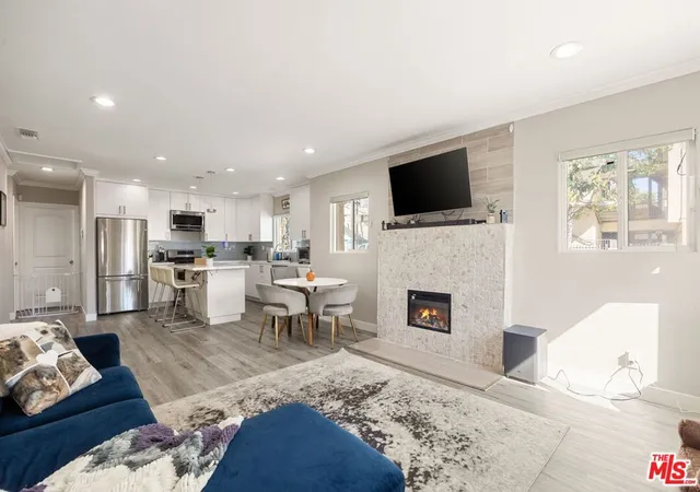 Photo 1 of Sale Pending at 1619 W 39th Street, Los Angeles, CA 90062 | MLS# 25623237 | Listing updated on 2026-05-26