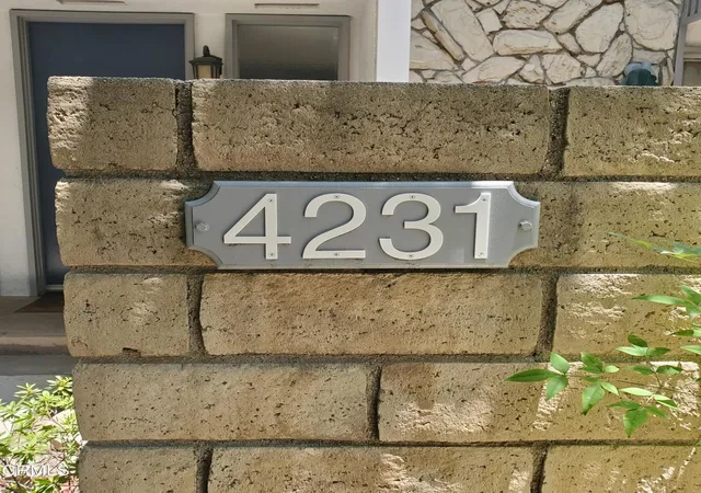 1st image of 4231 Sarah St, Burbank, CA 91505 | MLS# P1-26020