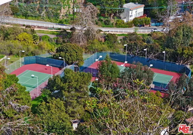 Homes for sale in Malibu, CA | 21465 Pacific Coast Hwy, Malibu, CA 90265 | MLS# 26652961