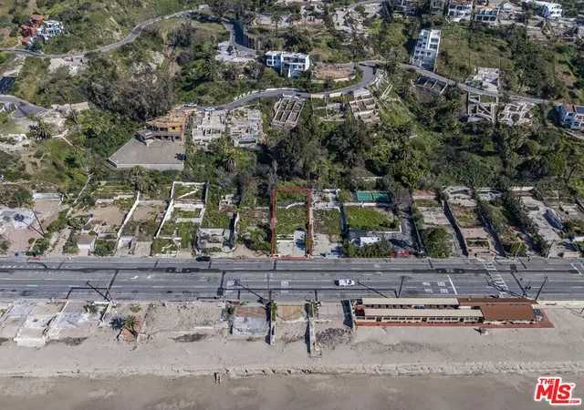 Homes for sale in Malibu, CA | 21465 Pacific Coast Hwy, Malibu, CA 90265 | MLS# 26652961