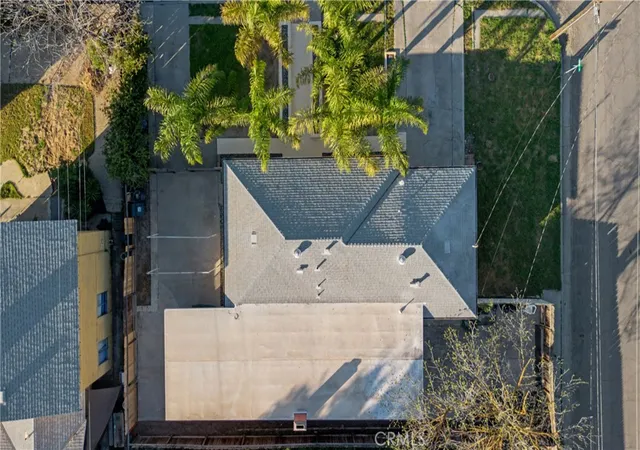 Photo 4 of Single family home for sale at 890 Barney, Merced, CA 95340 | MLS# MC26041835 | Listing updated on 2026-09-30