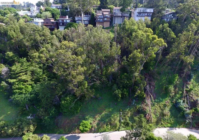4th image of Scout Rd, Oakland, CA 94611 | MLS# 41125303