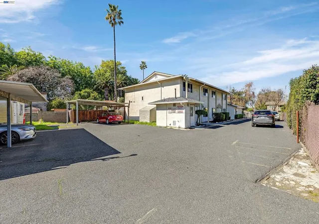 4th image of 4560 Thornton Avenue, Fremont, CA 94536 | MLS# 41125337