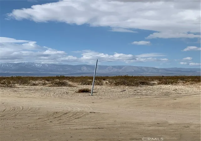 Photo 1 of Land for sale at 200 Ave R, Palmdale, CA 93591 | MLS# SR26043202 | Listing updated on 2026-02-27