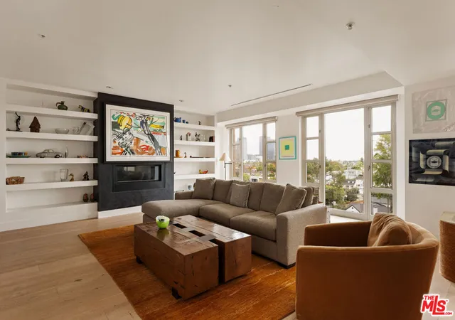 Homes for sale in Los Angeles, CA | 10580 Wilshire Blvd, Los Angeles, CA 90024