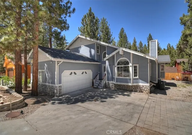 1st image of 737 E Mountain View, Big Bear City, CA 92314 | MLS# IG26043460