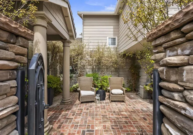 2nd image of 2830 Noren Pl, San Diego, CA 92106 | MLS# PTP2601520