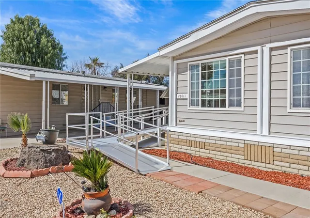 Homes for sale in Homeland, CA | 26011 Kentia Palm Dr, Homeland, CA 92548 | MLS# SW26041275