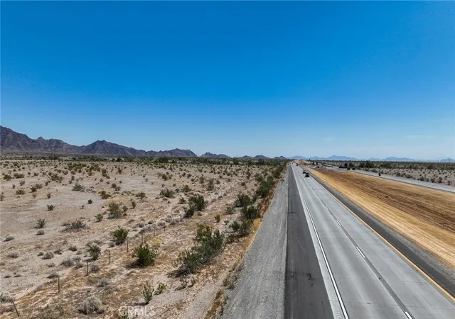 Photo 2 of Land for sale at 0 SW 1/4 Of Sec 25 Tp 6 S R 20 E, Blythe, CA 00000 | MLS# RS26038543 | Listing updated on 2026-09-24