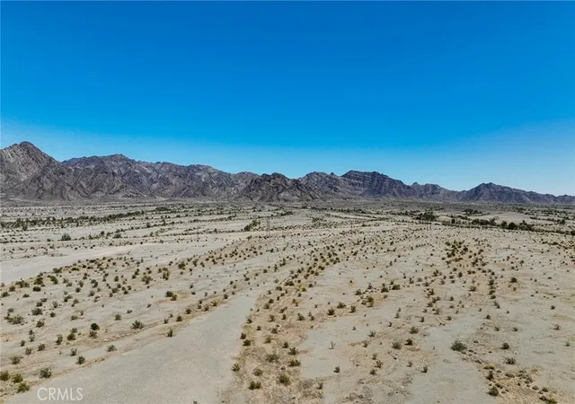 Photo 3 of Land for sale at 0 SW 1/4 Of Sec 25 Tp 6 S R 20 E, Blythe, CA 00000 | MLS# RS26038543 | Listing updated on 2026-09-24
