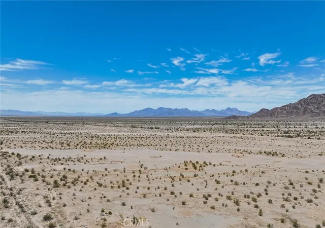 Photo 4 of Land for sale at 0 SW 1/4 Of Sec 25 Tp 6 S R 20 E, Blythe, CA 00000 | MLS# RS26038543 | Listing updated on 2026-09-24