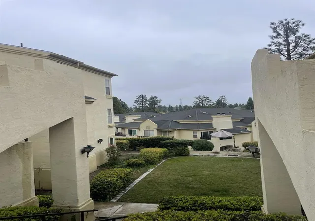 Photo 3 of Condo for sale at 2011 Lakeridge Cir #304, Chula Vista, CA 91913 | MLS# PTP2601527 | Listing updated on 2026-07-17