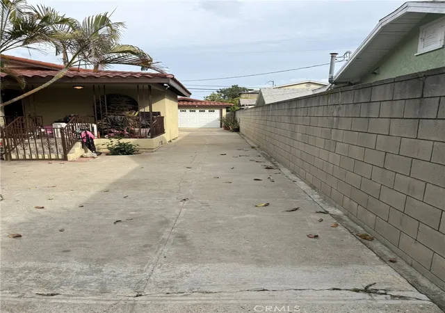4th image of 1362 South Downey Road, Los Angeles, CA 90023 | MLS# PW26034473