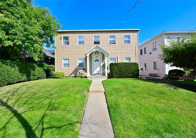 Photo 1 of Sale Pending at 902 S Marengo Ave, Pasadena, CA 91106 | MLS# AR26043987 | Listing updated on 2026-05-11