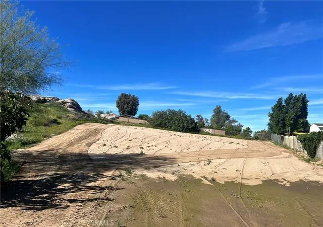 2nd image of 0 Marquez, Perris, CA 92570 | MLS# IV26044023