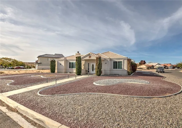 Photo 3 of Single family home for sale at 14396 Nautical Ln, Helendale, CA 92342 | MLS# HD26044067 | Listing updated on 2026-09-01