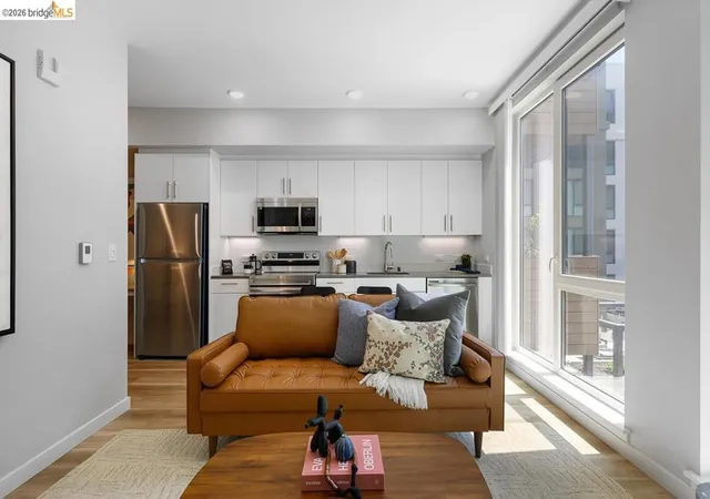 4th image of 260 260 Brooklyn Basin Way #452, Oakland, CA 94606 | MLS# 41125503