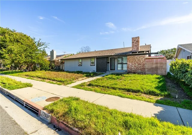 Single family home for sale at 7702 De Soto, Canoga Park, CA 91304 | MLS# SR26043894