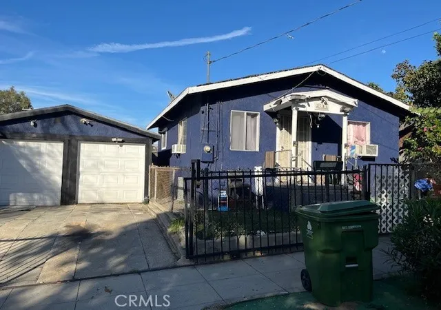 2nd image of 656 S Mott, Los Angeles, CA 90023 | MLS# WS26044226