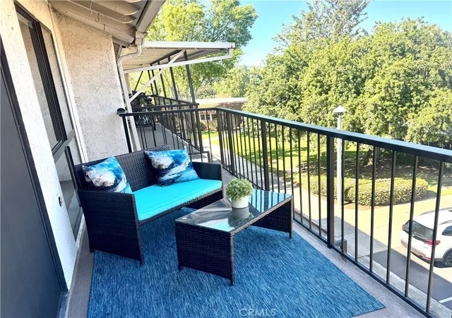 Homes for sale in Laguna Woods, CA | 3110 Via Serena South, Laguna Woods, CA 92637 | Houzeo