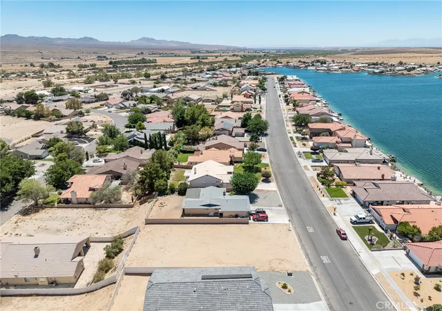 2nd image of 26701 Blue Water Rd, Helendale, CA 92342 | MLS# HD26044436