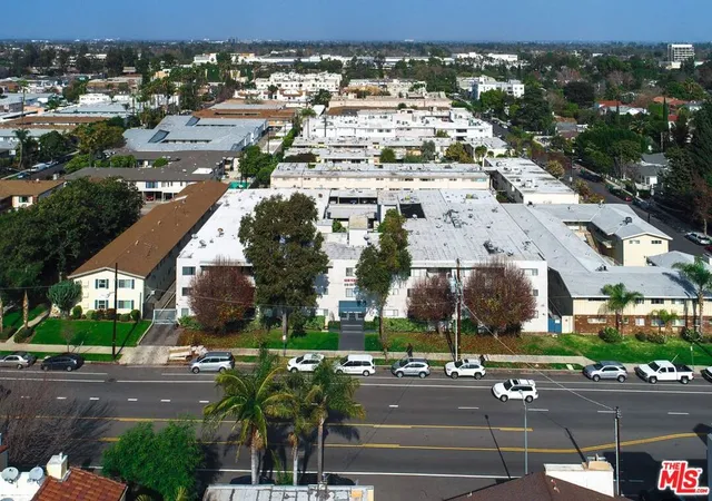 1st image of 13951 Moorpark St, Sherman Oaks, CA 91423 | MLS# 26657979