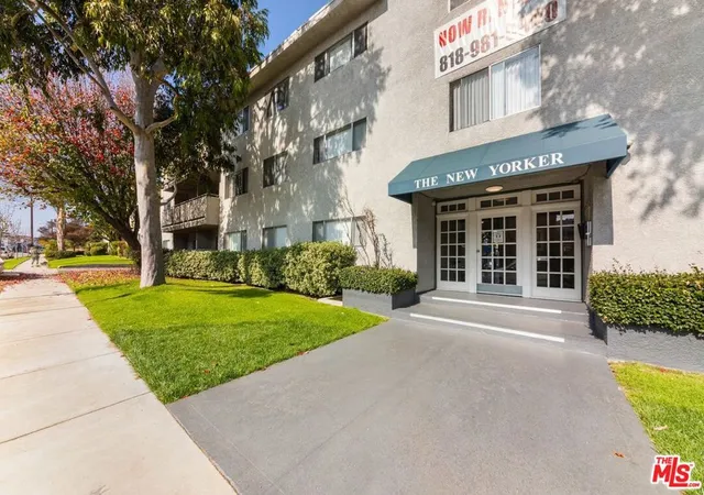 2nd image of 13951 Moorpark St, Sherman Oaks, CA 91423 | MLS# 26657979