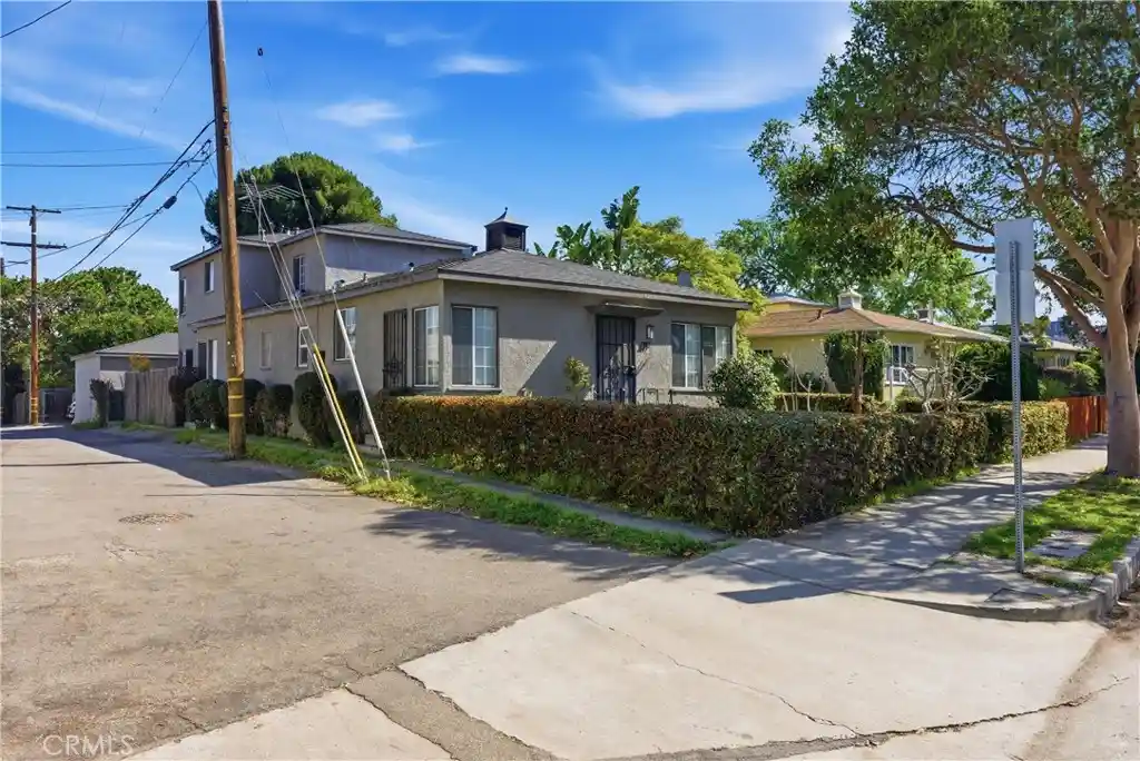Photo 1 of Multi family home for sale at 2117 Stewart St, Santa Monica, CA 90404 | MLS# PV26043221 | Listing updated on 2026-08-18
