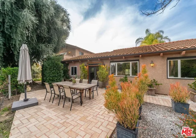 2nd image of 39700 Avenida Arizona, Temecula, CA 92591 | MLS# 26657429