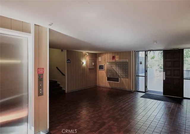 2nd image of 3601 W Hidden Ln #121, Rolling Hills Estates, CA 90274 | MLS# CV26039377