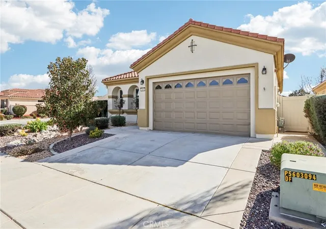 Photo 2 of Sale Pending at 5405 Paseo Famosa, Hemet, CA 92545 | MLS# SW26044676 | Listing updated on 2026-10-01