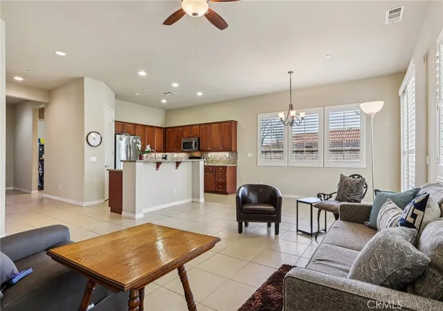 Photo 4 of Sale Pending at 5405 Paseo Famosa, Hemet, CA 92545 | MLS# SW26044676 | Listing updated on 2026-10-01