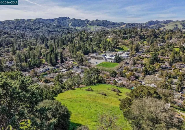 Photo 1 of Land for sale at Park Ln Dr, Orinda, CA 94563 | MLS# 41125580 | Listing updated on 2026-04-05