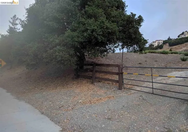 Land for sale at 0 Redwood Rd, Oakland, CA 94619 | MLS# 41125591