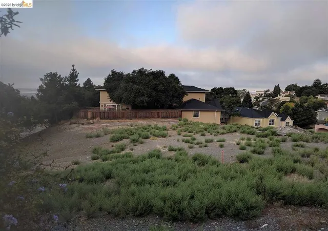 Photo 4 of Land for sale at 0 Redwood Rd, Oakland, CA 94619 | MLS# 41125591 | Listing updated on 2026-03-12