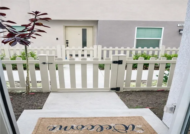 5th image of 10891 Scottsbluff, Stanton, CA 90680 | MLS# CV26011925