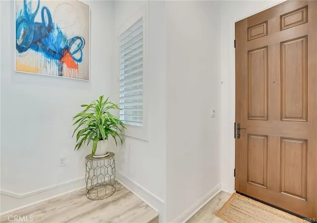 5th image of 20831 W Acorn, Porter Ranch, CA 91326 | MLS# SR26044061