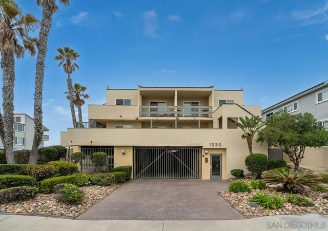2nd image of 1230 Seacoast Dr, Imperial Beach, CA 91932
