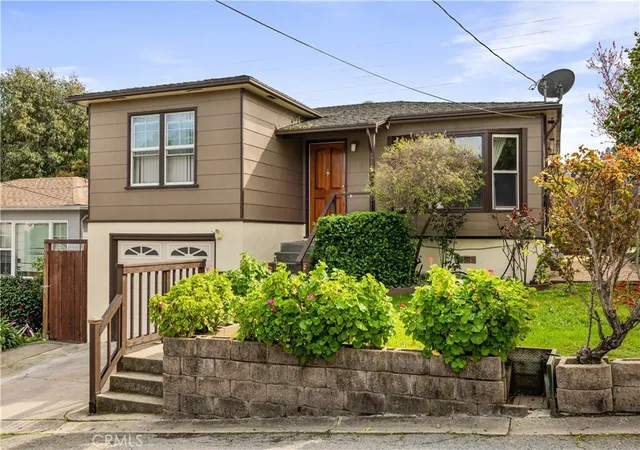 Homes for sale in Pinole, CA | 903 Jones Ct, Pinole, CA 94564 | MLS# DW26042101
