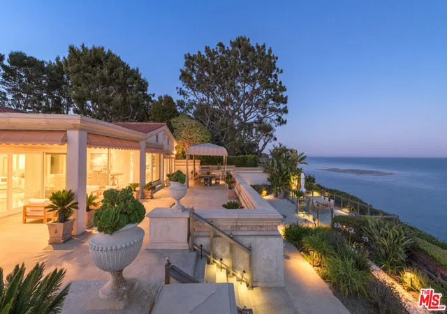 Homes for sale in Malibu, CA | 29000 Cliffside Dr, Malibu, CA 90265 | MLS# 26658427